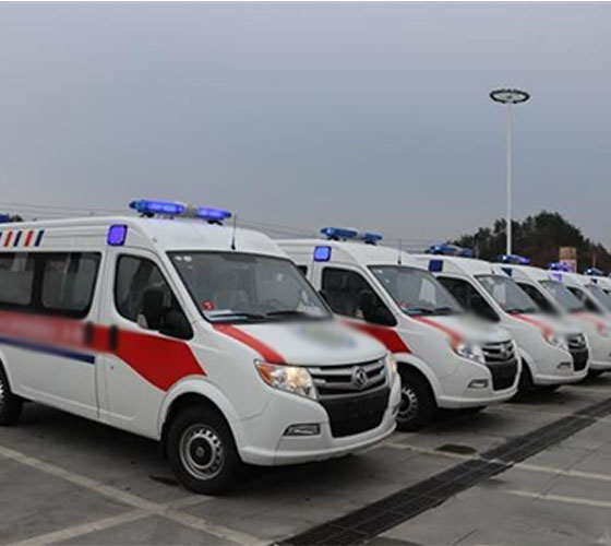 阿坝县服务车队展示