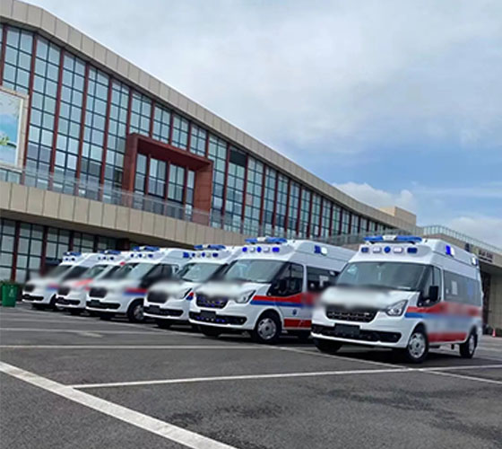 阿坝县服务车队展示