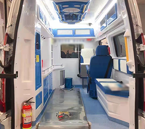 阿坝县车辆内部展示